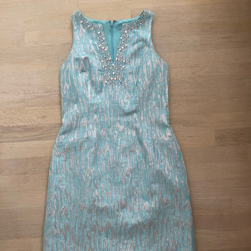 Women’s Lilly Pulitzer size 4 never worn blue dress